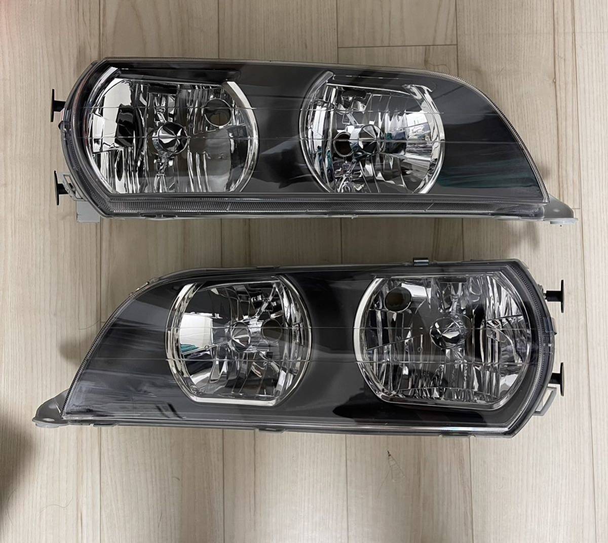 100系 チェイサー新品 ヘッドライト 左右 ハロゲン キセノン LED