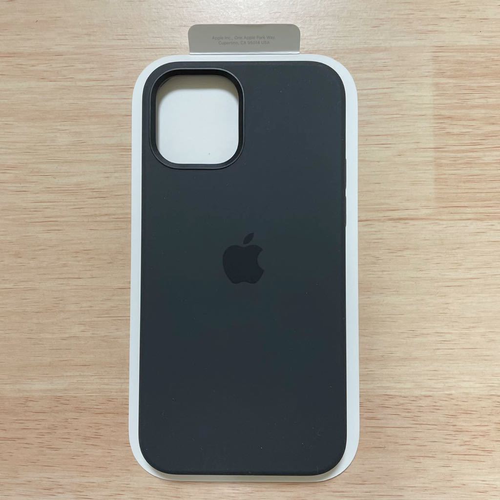 ☆新品☆Apple アップル 純正 iPhone 12 / 12 Pro シリコンケース