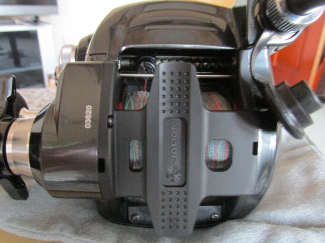 【中古美品】シマノＰＬＡＹＳ３０００ シマノ SHIMANO PLAYS3000 リール 3000] 電動丸