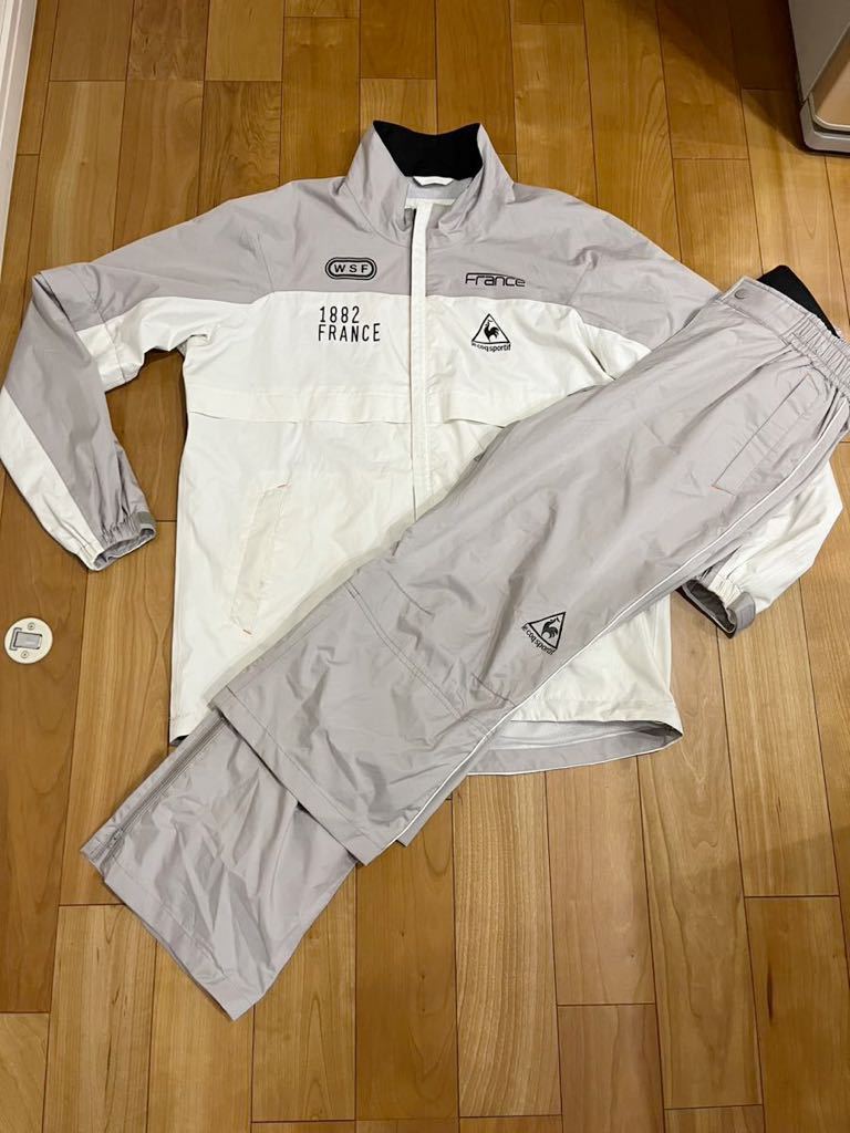 送料無料 le coq sportif ルコック スポルティフ レインウェア ライトグレー/ホワイト 上下セット Lサイズ 美品 