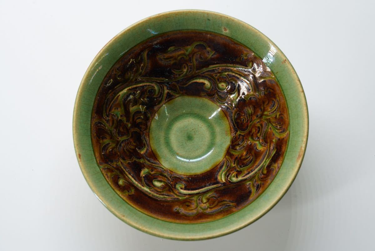 手塚桐鳳作 仁清筒香合 清水焼 茶道具 共箱共布 共箱　C189　1F18 手塚桐鳳作 仁清筒香合 清水焼 茶道具 共箱共布 共箱 C189 1F18 【公式