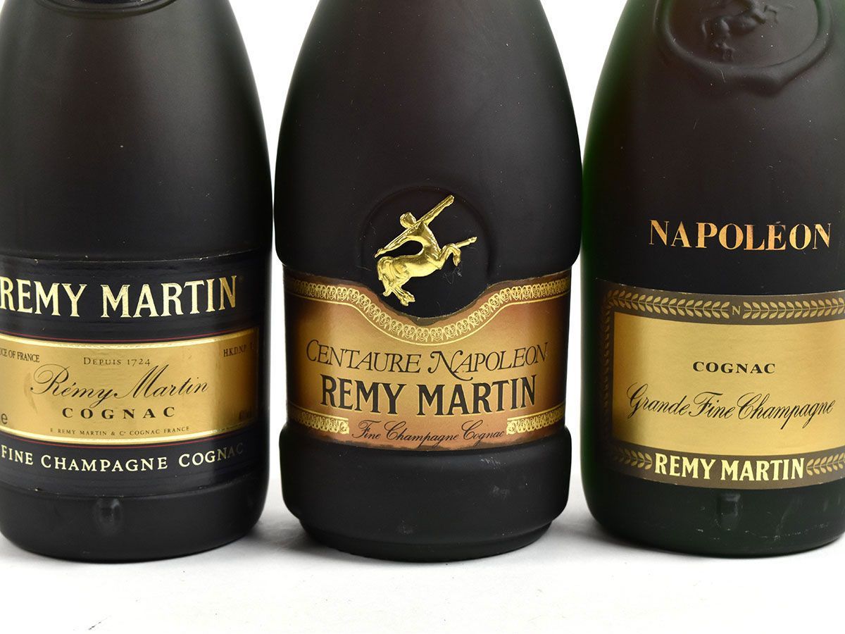 未開栓】 お酒 REMY MARTIN NAPOLEON FINE CHAMPAGNE COGNAC 700ml 0.7