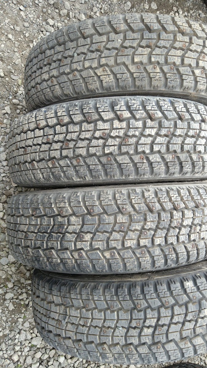 No4 中古タイヤ 205／60R15 ファルケン ZARAMEC ESPIA E7　4本 送料込み スパイク 205&frasl;60R15 サマータイヤ アコード タイヤ単品 YOKOHAMA 2016年製