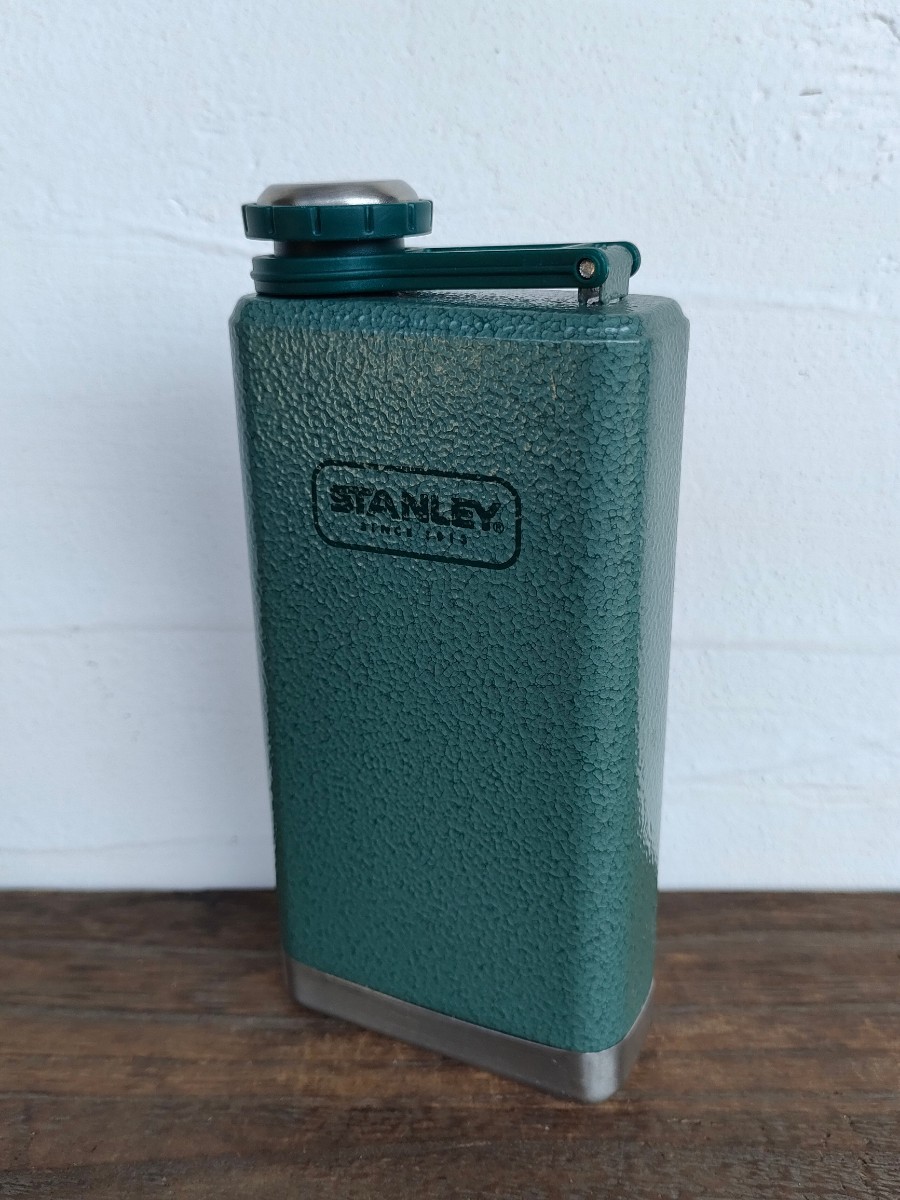 STANLEY グリーン スタンレー スキットル フラスコ ⁄ 0.23L 8oz STANLEY グリーン スタンレー スキットル フラスコ ⁄ 0.23L 8oz