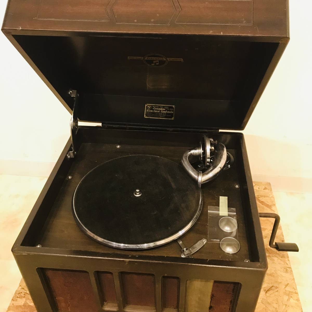 NA2689 コロムビア COLUMBIA MODEL NO.420 蓄音機 レトロ 時代物 アンティーク 検K