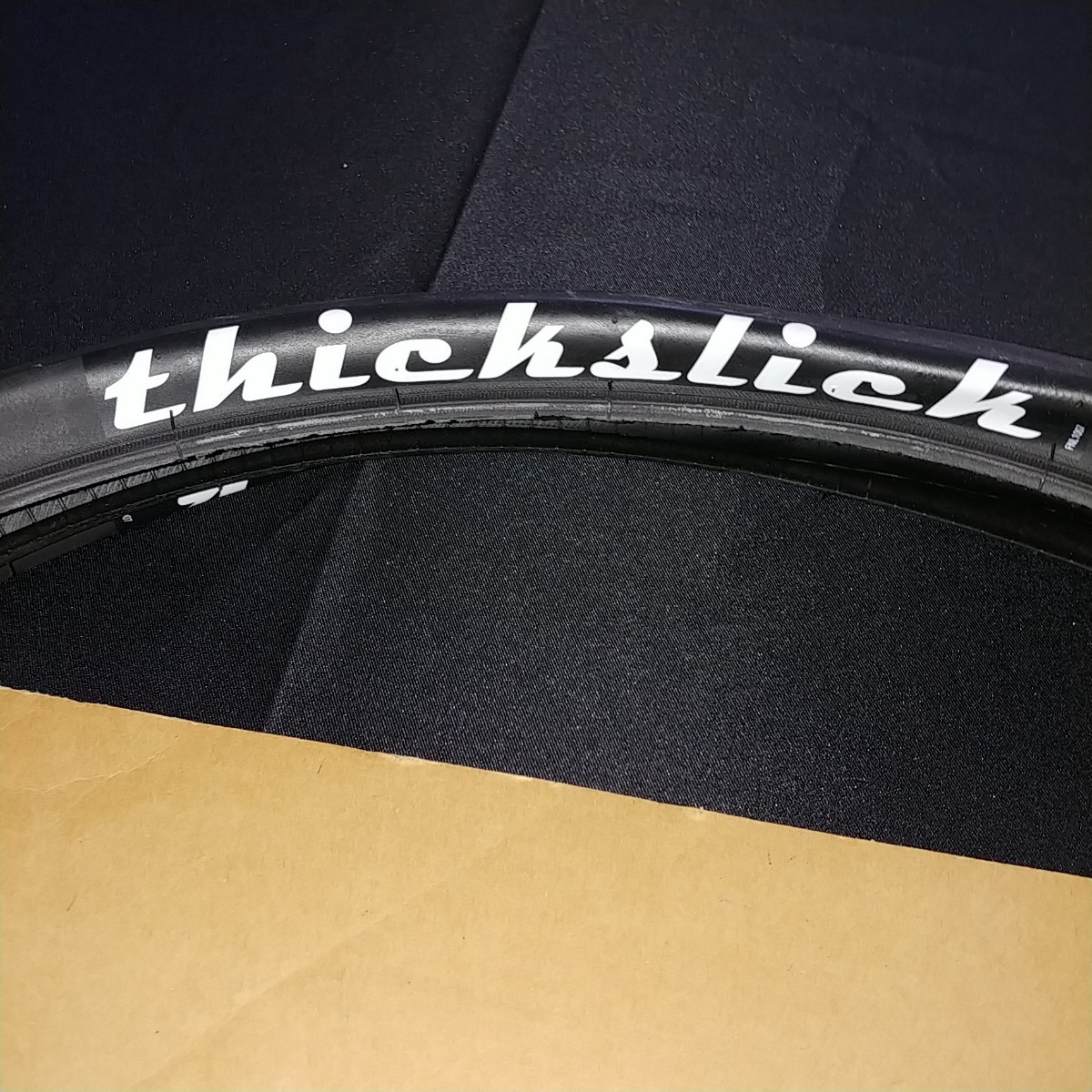 新品!! THICKSLICK COMP 26'' 2.0 2本