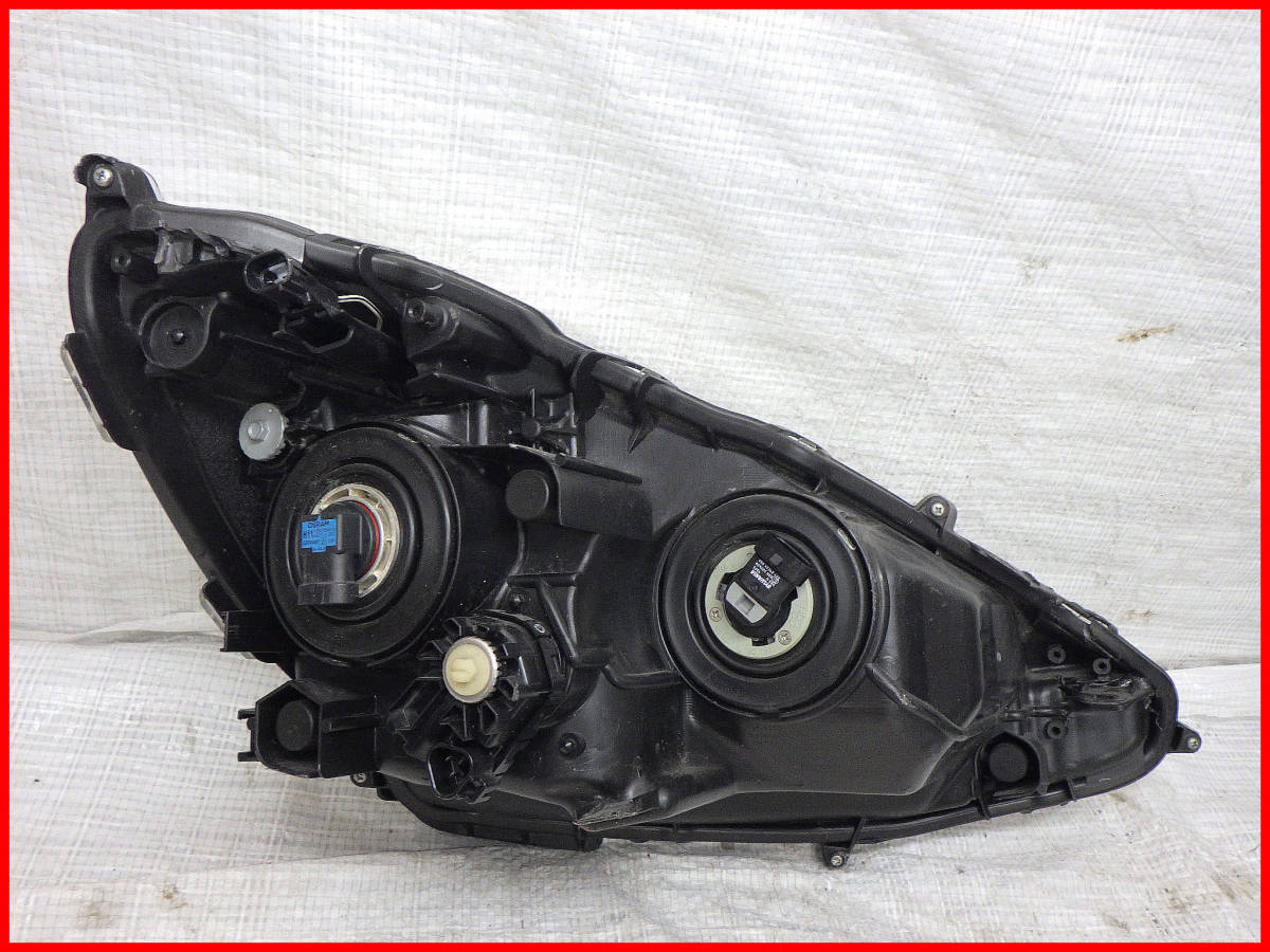 NHP10 前期 アクア 左ヘッドライト左ライト 左側 KOITO 52-244