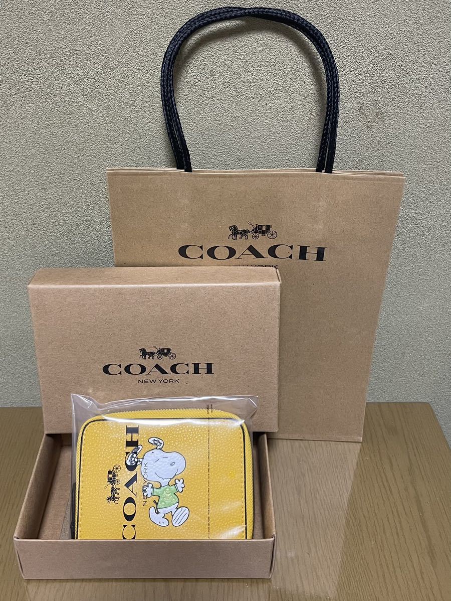 【新品未使用】COACH コーチ CE869 ピーナッツ コラボ ジップアラウンド スヌーピー 二つ折り財布 レザー イエロー ブラウン