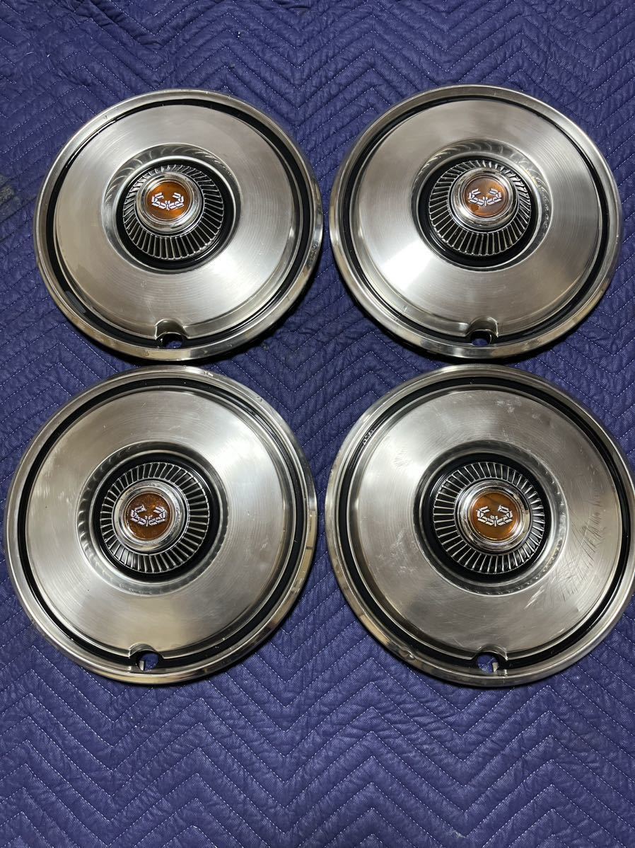 日産ローレルC230ホイールキャップ NISSAN 純正 旧車 14インチ?(純正品 