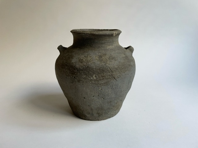 須恵器 | 平安 Yahoo!オークション - 「須恵器 壺」日本の陶磁 (陶芸