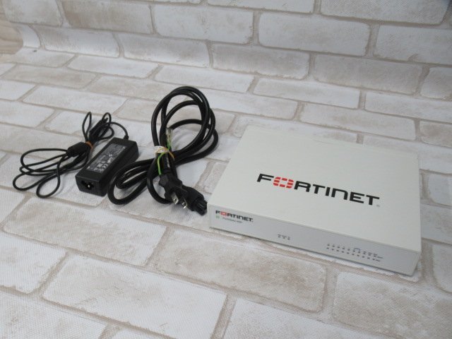  新FT 0030m 保証有 Fortinet【FG-60F】FortiGate-60F UTM ライセンス26年03月25日迄 FW：v6.4.3 領収書発行可能