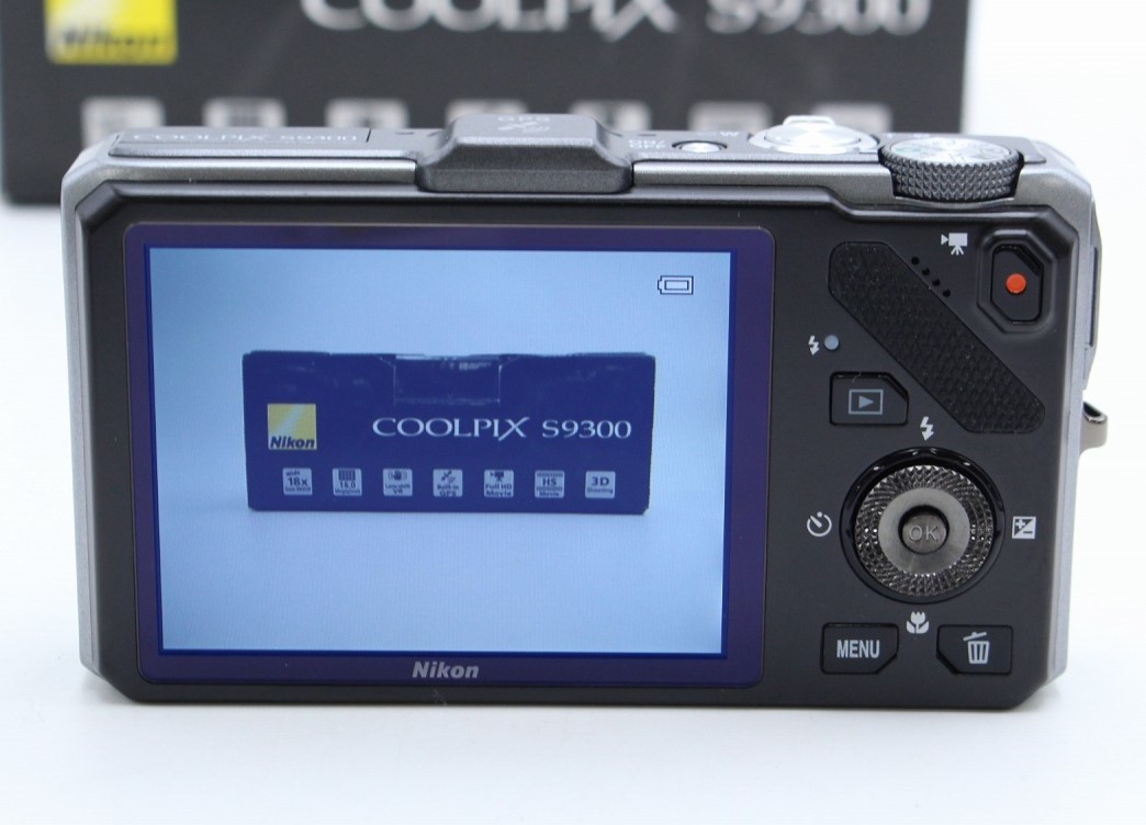 行董 Nikon COOLPIX S9300 デジタルカメラ 元箱など付属品付き ニコン