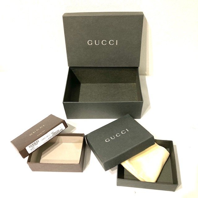 グッチ GUCCI 空箱 - GUCCI（ショップ袋）のフリマアイテム一覧