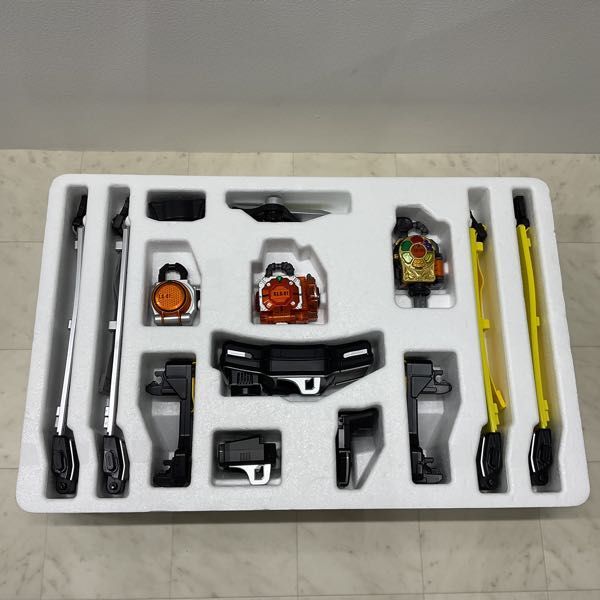 1円〜 バンダイ COMPLETE SELECTION MODIFICATION⁄CSM 仮面