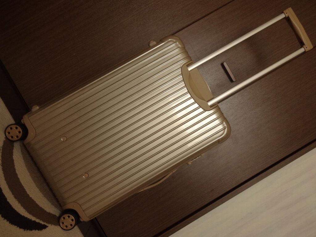 【リモワ RIMOWA】 サルサ(SALSA) 4輪マルチホイール 限定モデル ゴールド 896.57★状態良好!!★ RIMOWA SALSA マルチホイール 機内持ち込み 810.52 同梱×&frasl;UNG