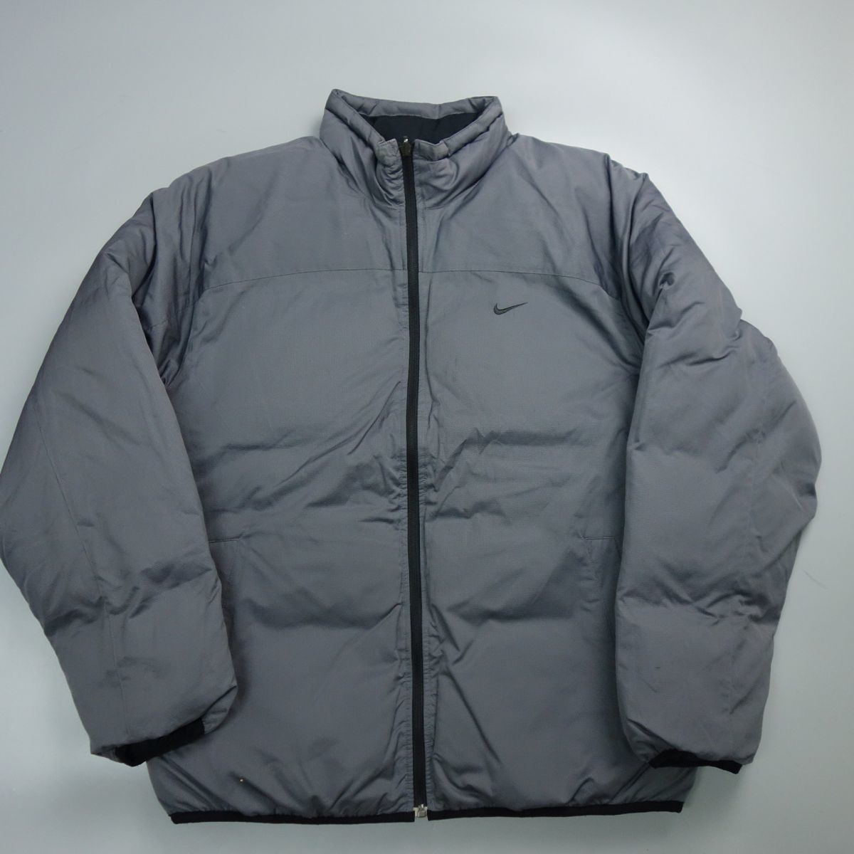 NIKE 00’s y2k ダウンジャケット スウッシュ リバーシブル XXL 00s Y2K ナイキ NIKE リバーシブル ダウンジャケット 黒/グレー メンズ