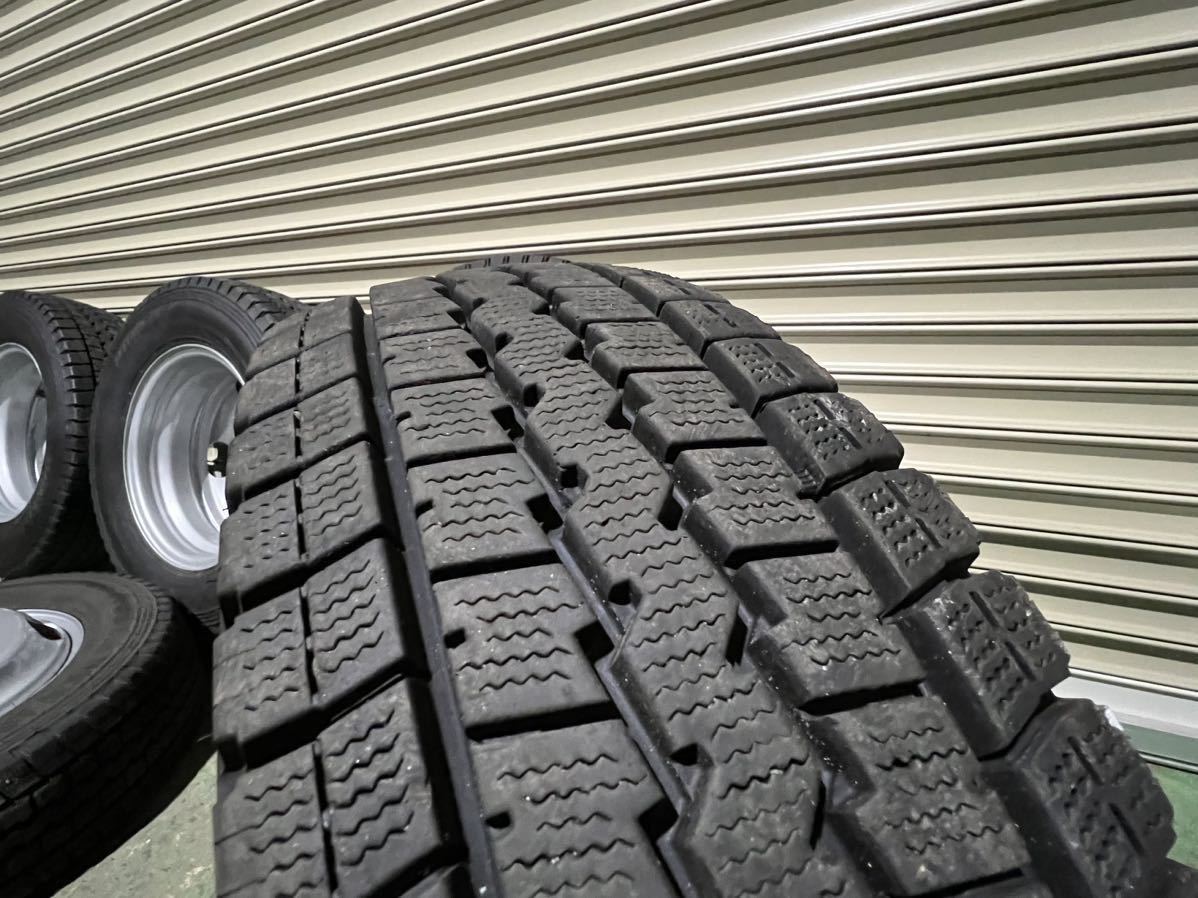 ☆イスズ・エルフ・195/75R15・スタッドレスタイヤ・鉄ホイール付き・6