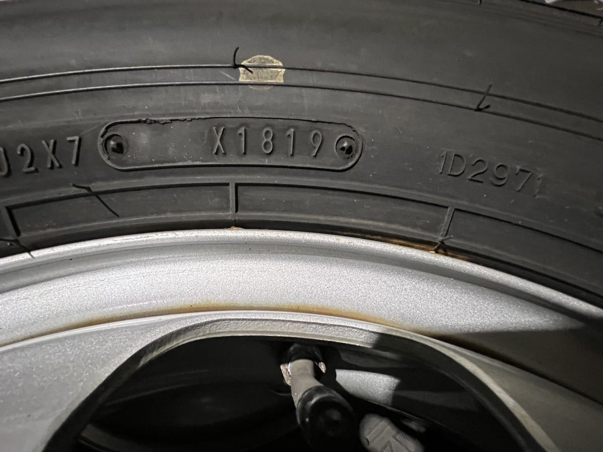 ☆イスズ・エルフ・195/75R15・スタッドレスタイヤ・鉄ホイール付き・6
