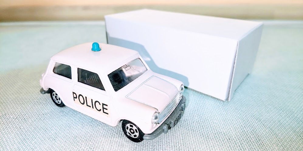 トミカ 　ミニクーパー 　　　　トラフィック特注 トミカ ミニクーパー トラフィック特注 tomica ミニクーパー