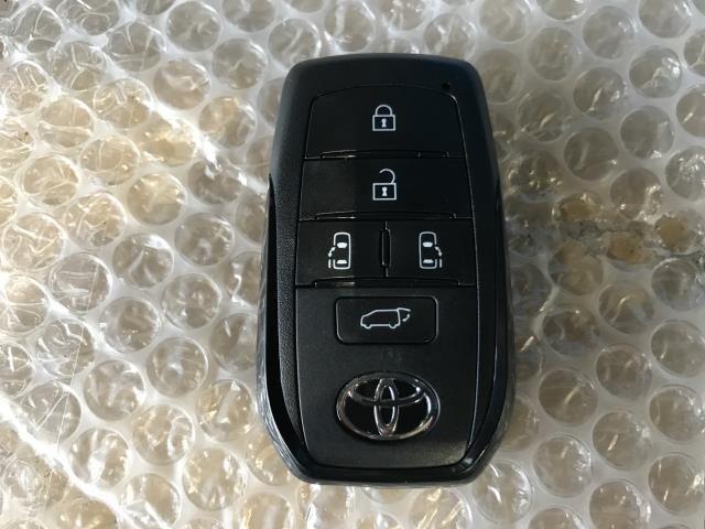 ノア 6AA-ZWR90W キーレスリモコン ハイブリッドS-Z 7人 226 8990H