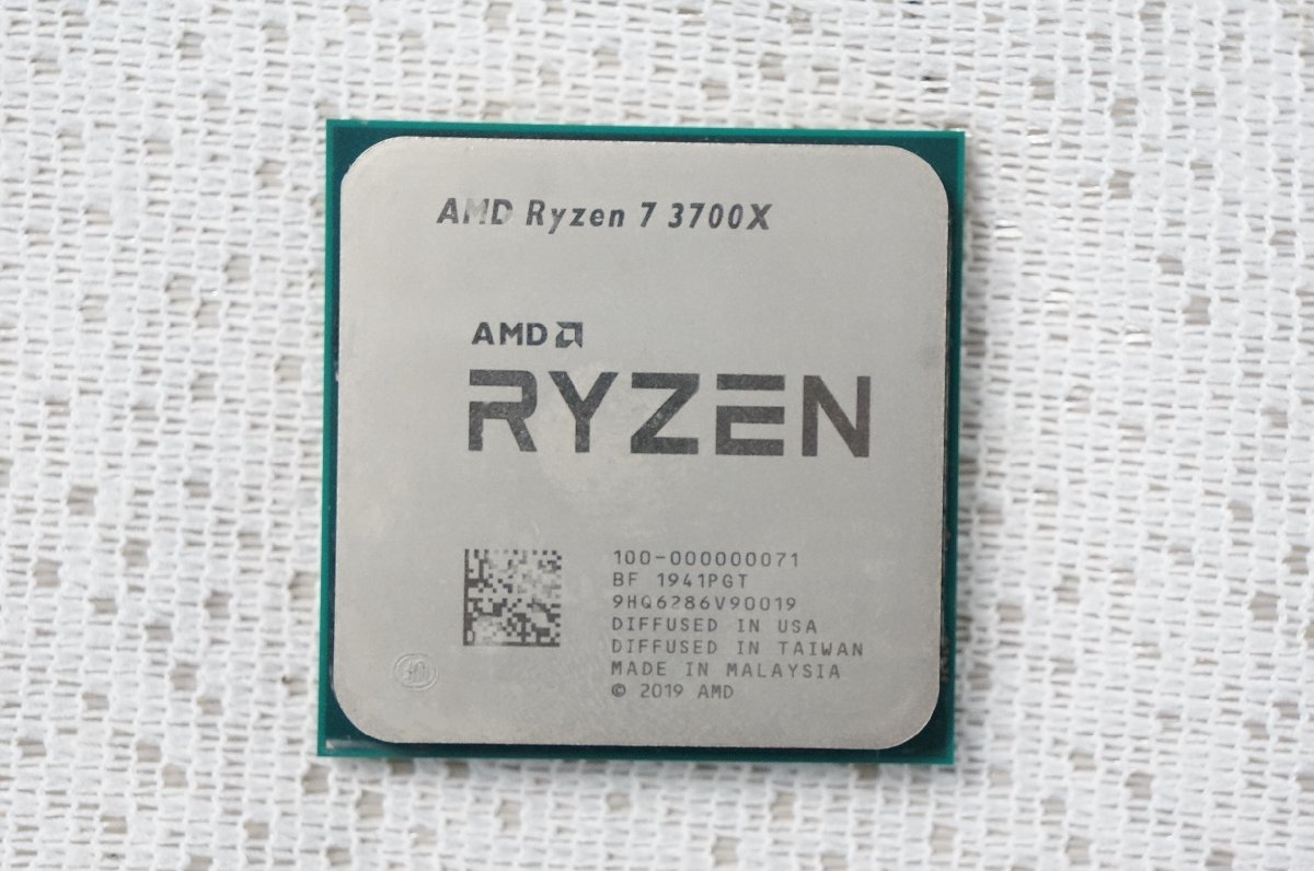 09□【中古/送料無料】AMD CPU AMD Ryzen 7 3700X 動作確認済 PCパーツ 