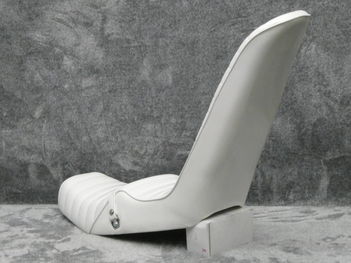 タイトル 「少しの音の橋」 -書作品 - ホーク 白 エナメル 60cm 三段シート/角タンク ホワイト 補強入り