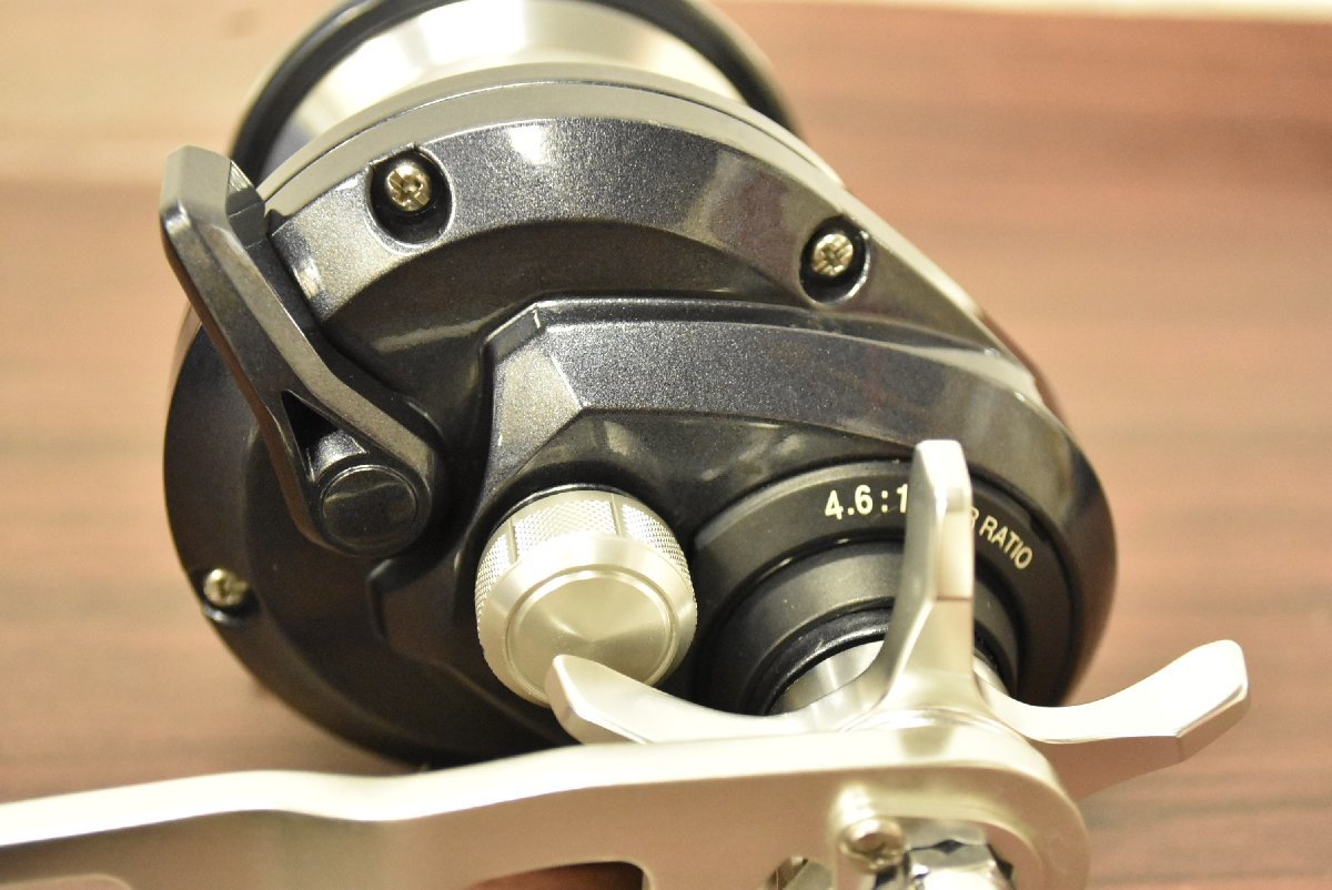 SHIMANO TORIUM 1500HG 両軸リール ベイトリール シマノ(SHIMANO) 両軸