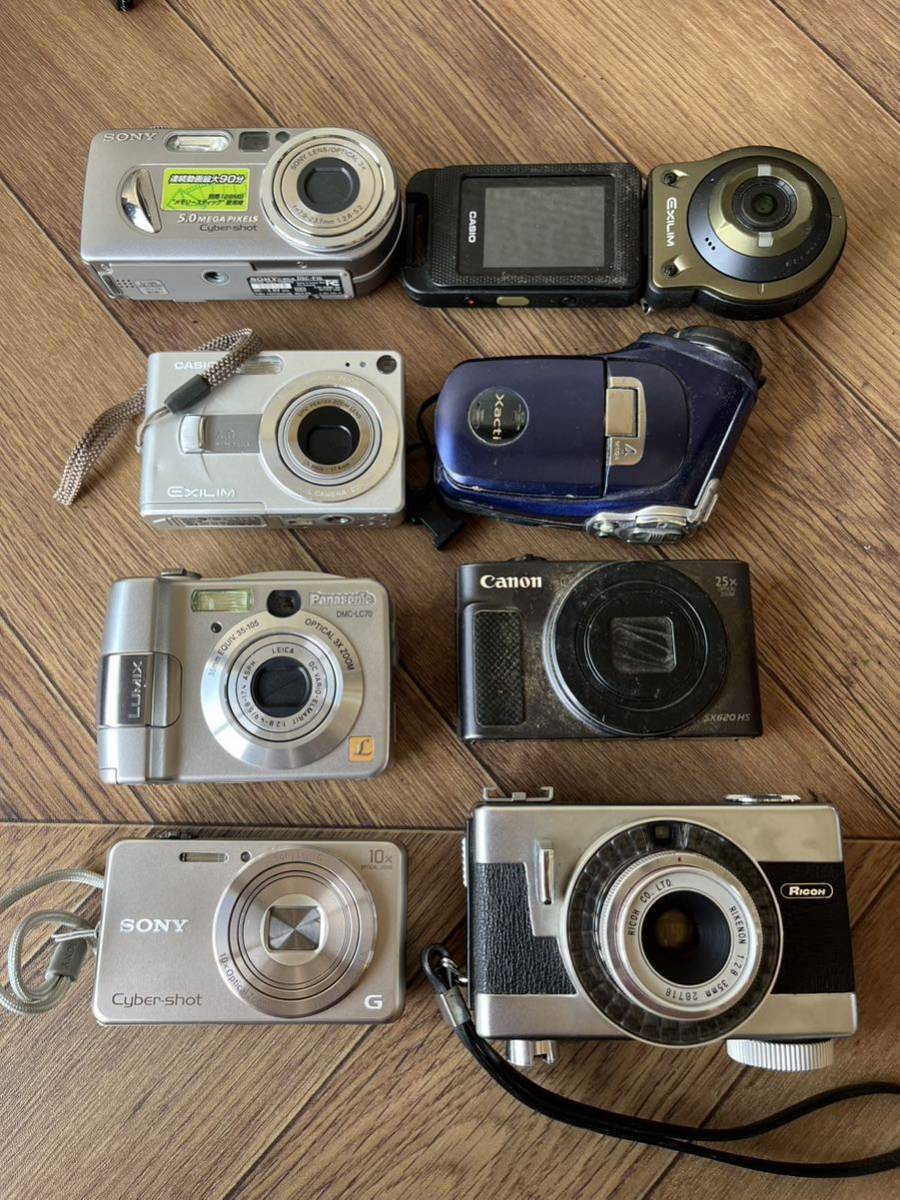 【送料込み】デジタルカメラ　37台(Nikon・Canon・SONY)ジャンク品 ⁄ OLYMPUS Canon FUJIFILM Nikon CASIO ジャンク品×374） まとめ 1円