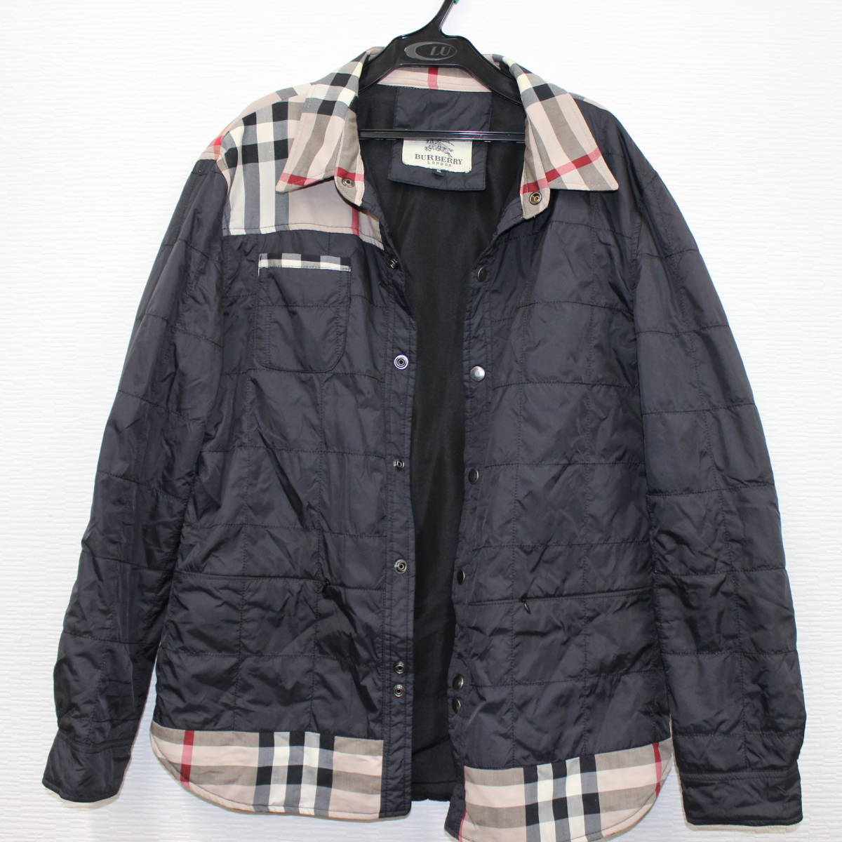 ●【BURBERRY/キルティングジャケット】XL 40？バーバリーロンドン ブラック ノバチェック レディース 古着激安1円スタート