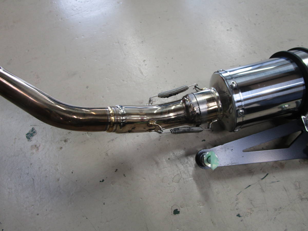 【中古美品】PCX JK05 BEAMS R-EVO2 ステンレスマフラー 中古美品】PCX JK05 BEAMS R-EVO2 ステンレスマフラー BEAMS（ビームス