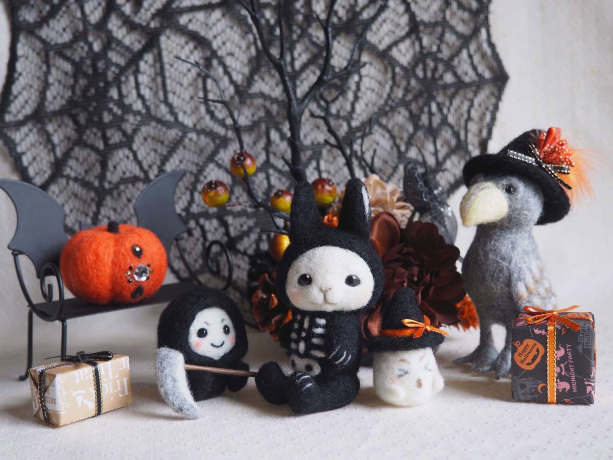 ☆ハンドメイド・羊毛フェルト・ハロウィン・うさぎ・おばけ・かぼちゃ