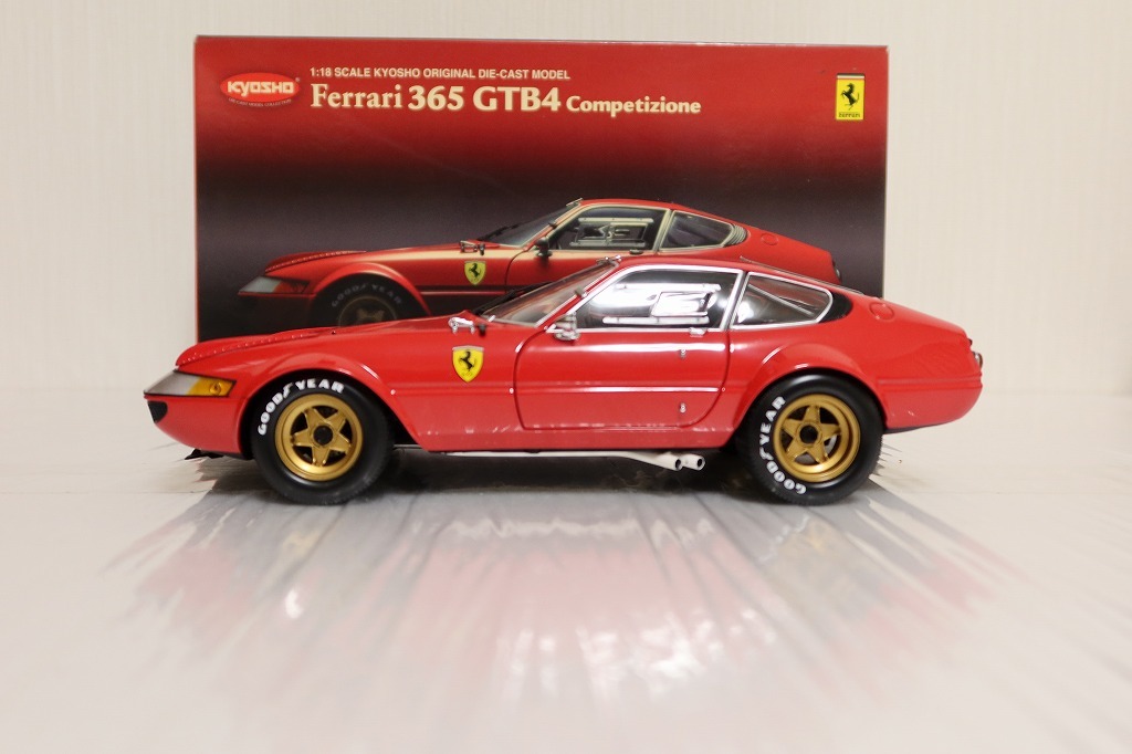 1/18 京商 フェラーリ 365 GTB4 デイトナ コンペティツィオーネ 赤