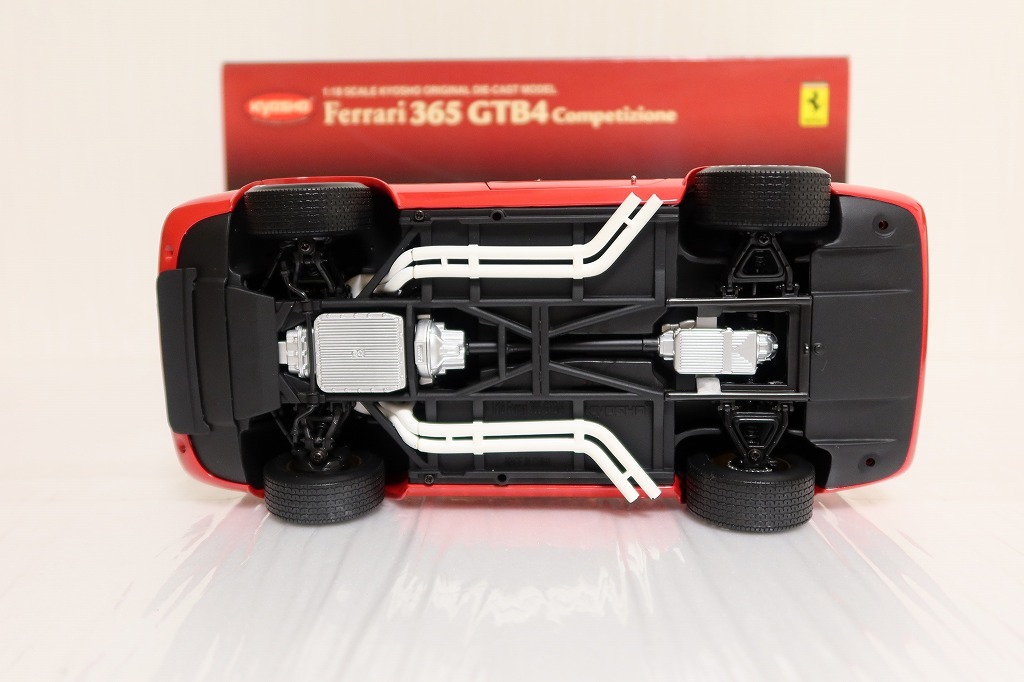 1/18 京商 フェラーリ 365 GTB4 デイトナ コンペティツィオーネ 赤