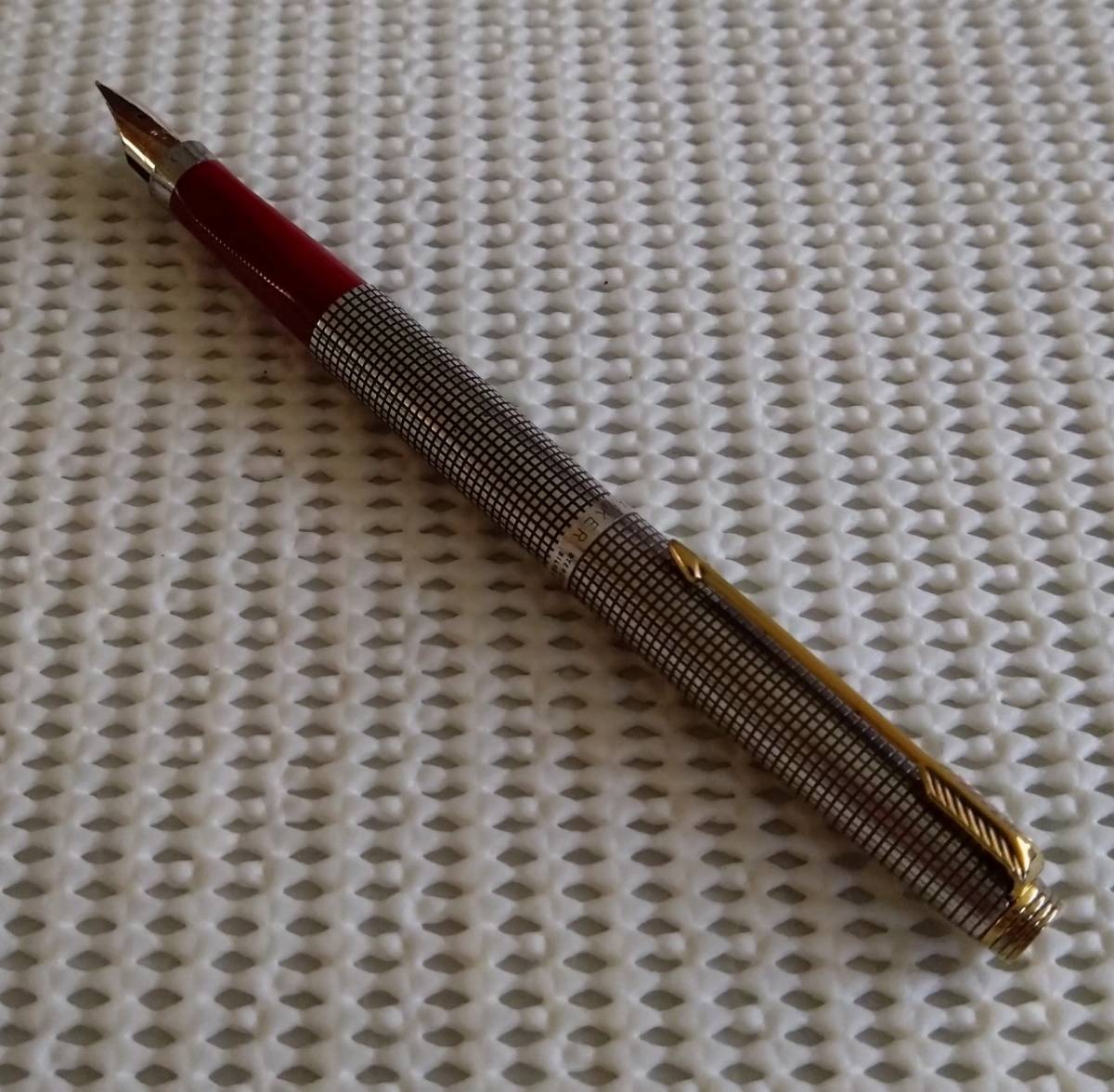 パーカー PARKER＊ 75 スターリングシルバー 赤首軸 万年筆 【公式通販】