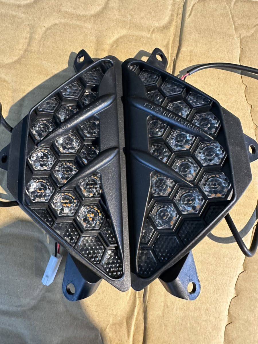カワサキ ZX-6R フロントLED ウインカー TST 【公式通販】