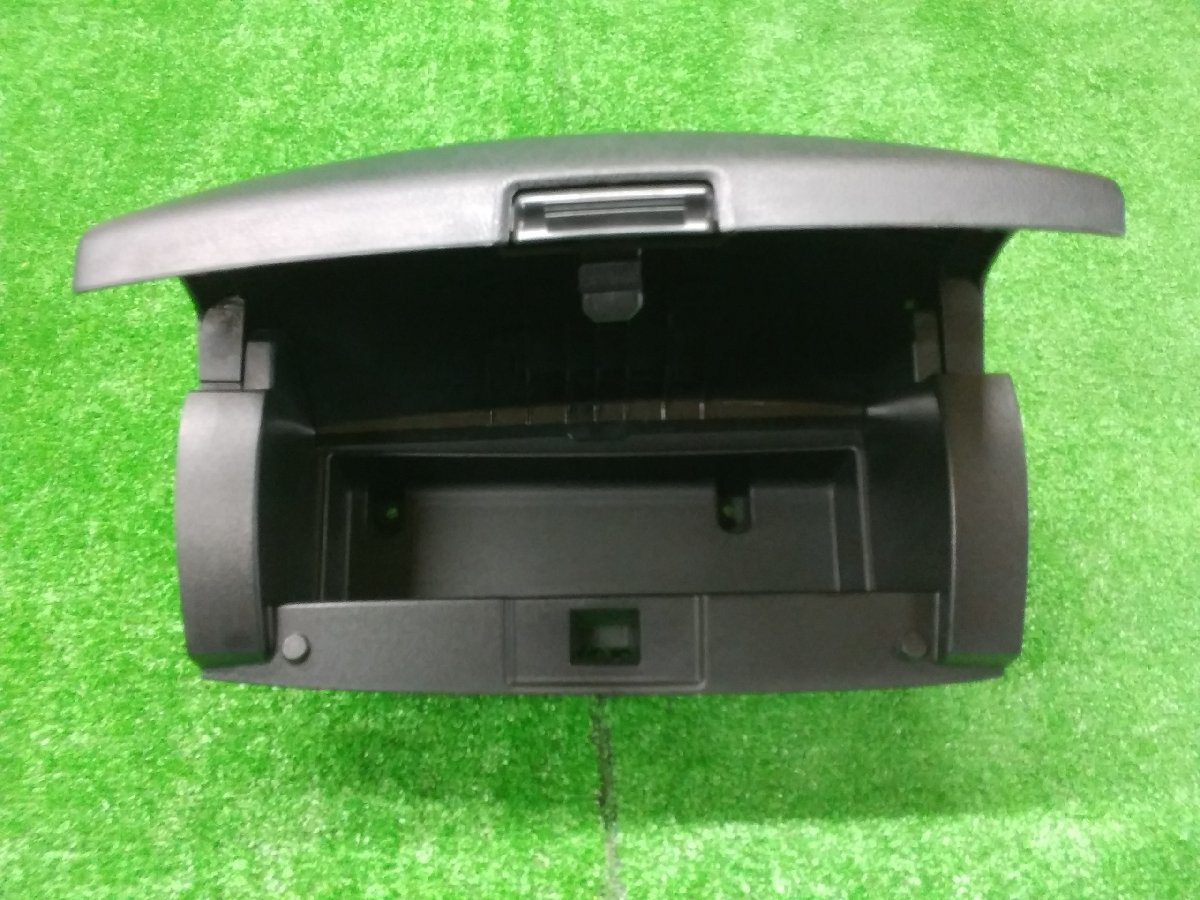 K13 NK13 マーチ グローブボックス 上側 68560-1HJ0A(日産用)｜売買