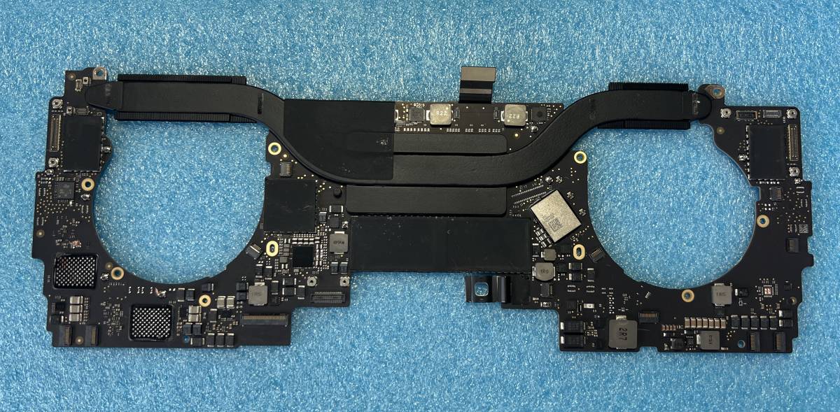 ジャンク品 Retina MacBook Pro 2020 A2251 13inch ロジックボード