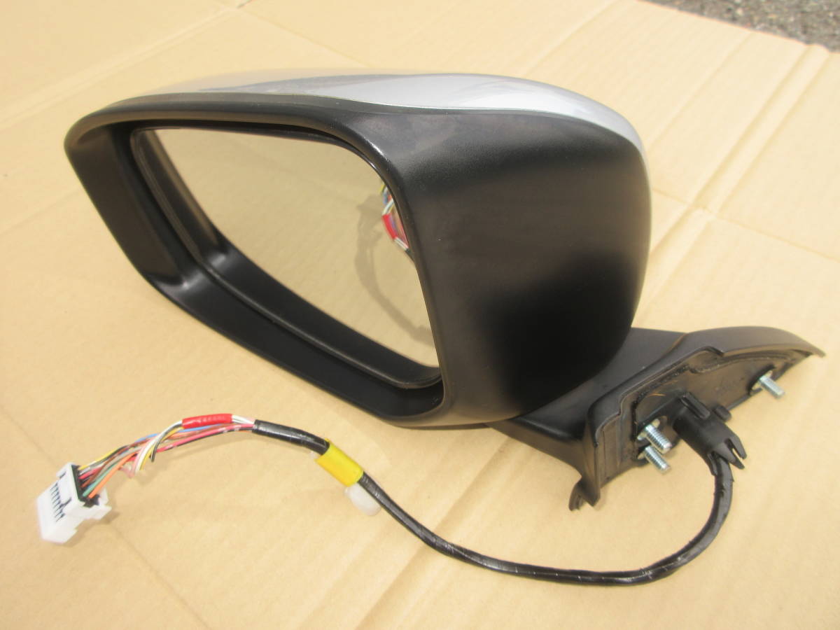 【専用】日産デイズ　ドアミラー左側　カメラ、ウインカー付き 日産 デイズ B21W 左ドアミラー ウインカー カメラ付き 11ピン A31