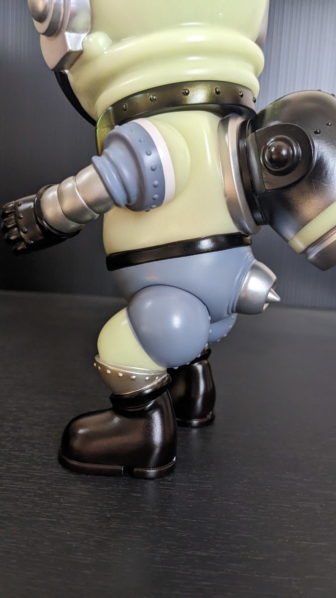 インディーズソフビ 宇宙鉄猿 BUMPY kikkaketoy 蓄光成形