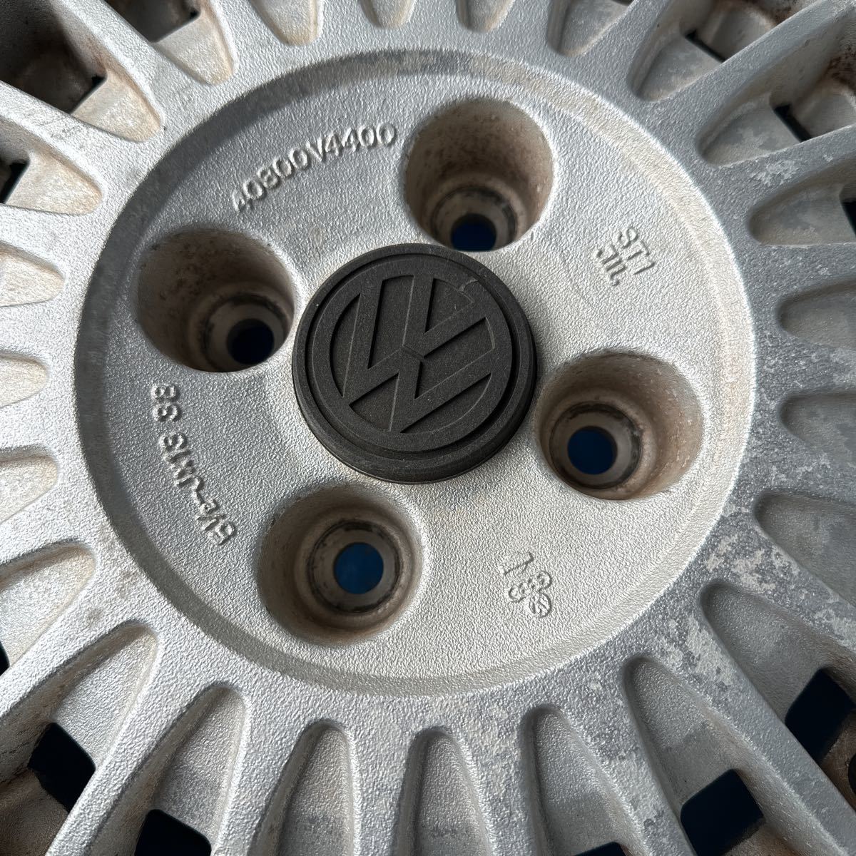 VW純正 STi 13インチ5.5J 4穴PCD 100 オフセット38 中古アルミホイール
