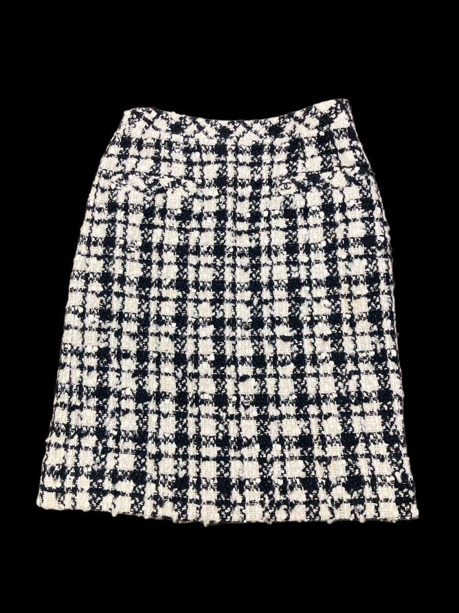 【C】CHANEL　シャネル　ツイードスカート　白×黒　36サイズ　P2552V15981　2005　スプリングコレクション　フランス製