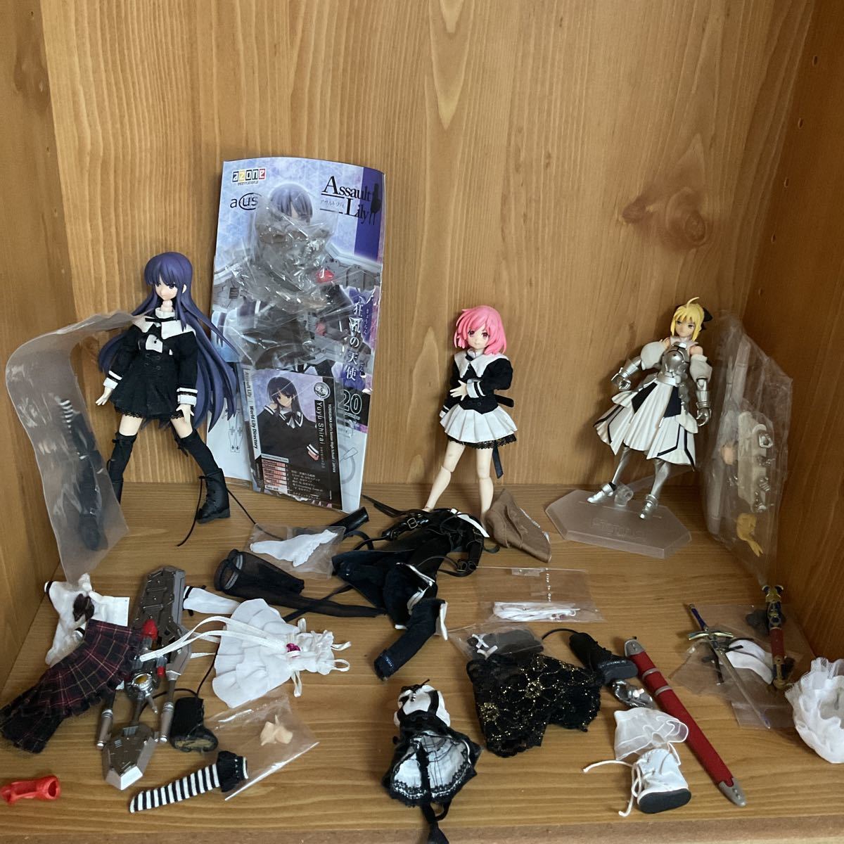 アサルトリリィ、1/12ドール服などジャンク