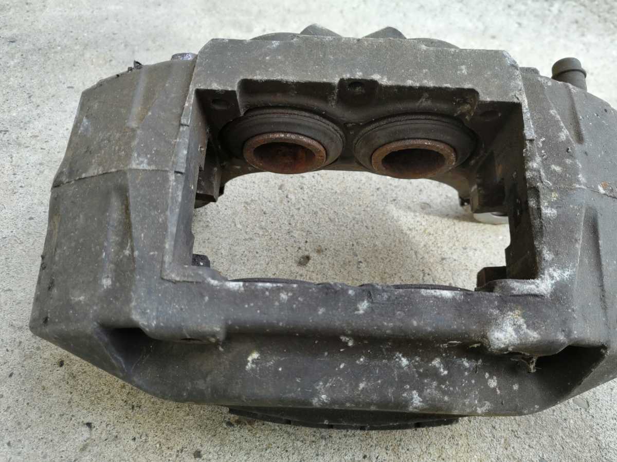 マツダ RX-7 FD3S ブレーキキャリパー フロントキャリパー 左右セット_5