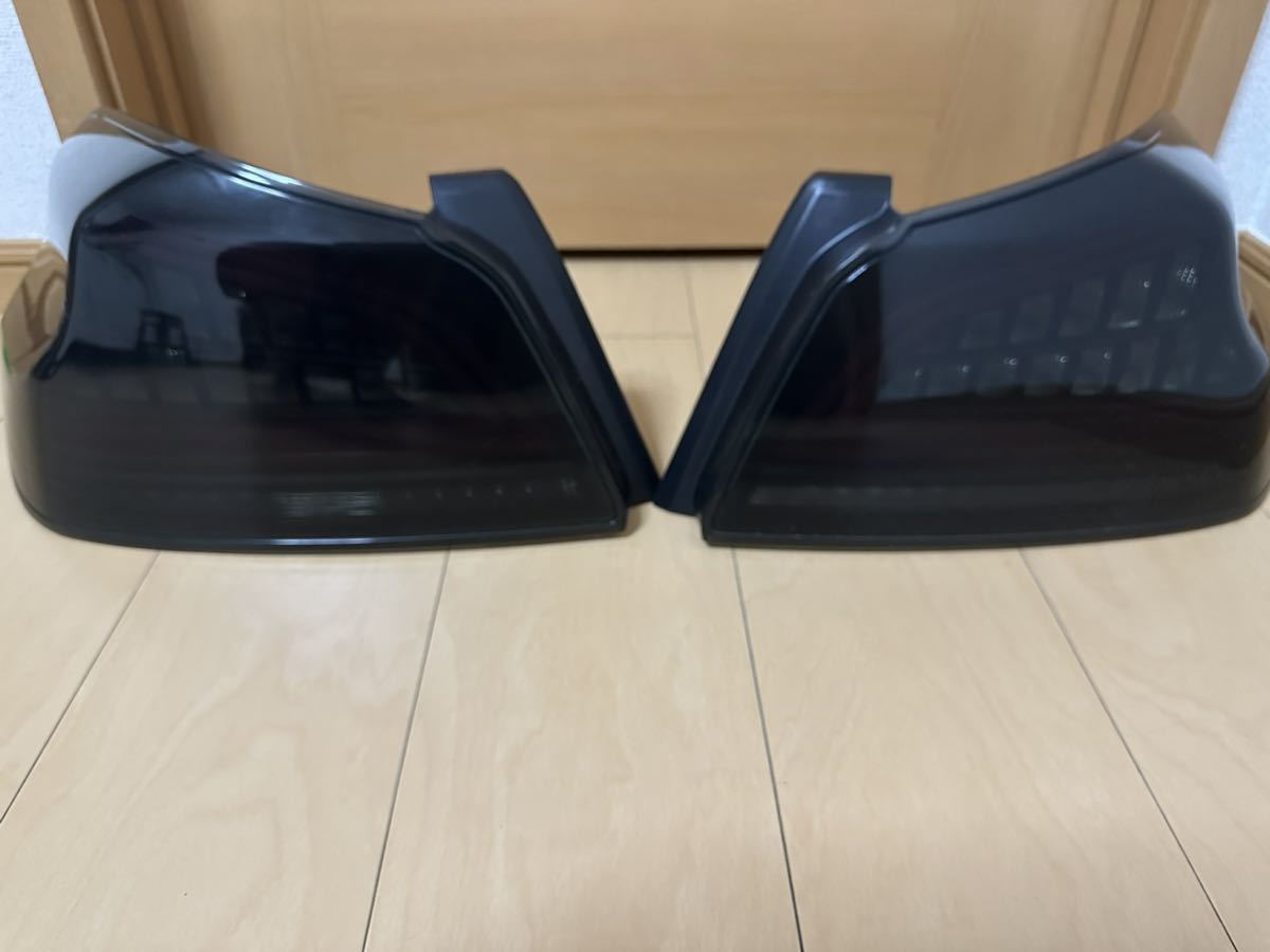 美品　VLAND製テールライト　テールレンズ　WRX STI S4 VAB VAG 左右セット