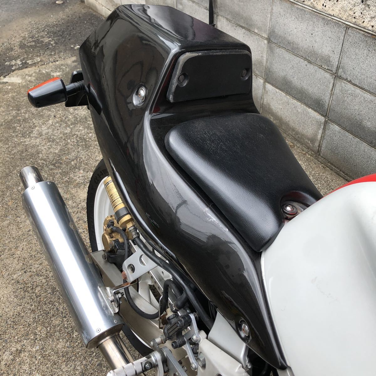 FZR400R シングルシートカウル シングルシートカウル、シングルテール