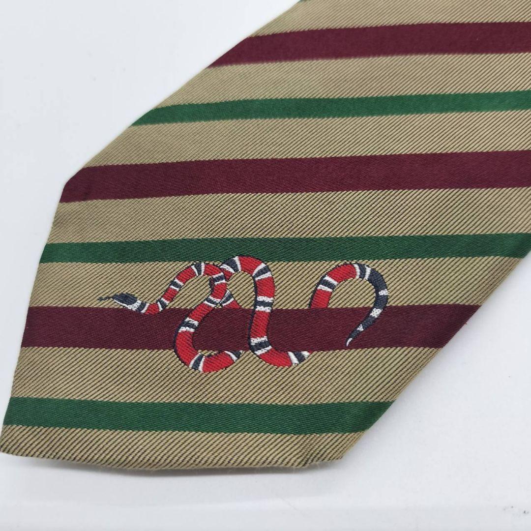 GUCCI 蛇刺繍 ネクタイ 蛇 グッチ ネクタイ GUCCI 蛇刺繍 ネクタイ 箱