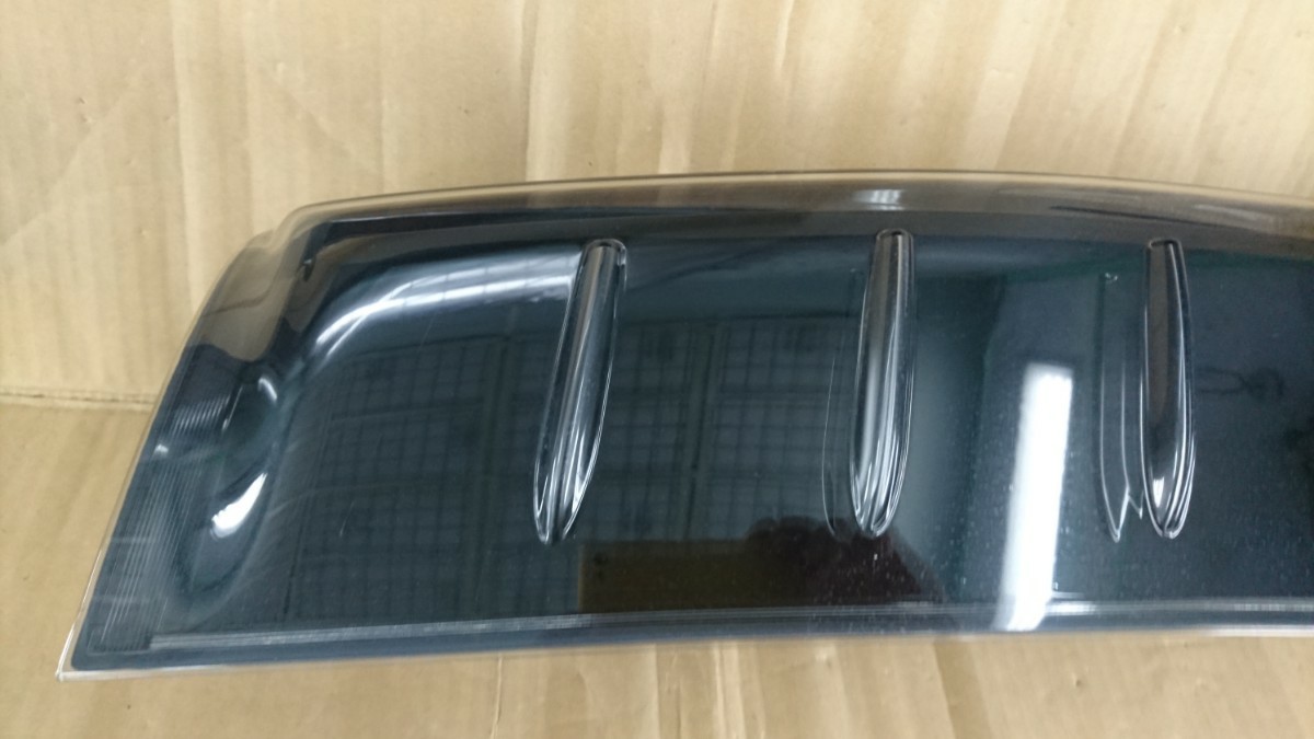 良品 前期 80系 ヴォクシー 左テールランプ ヴォクシー 80系 前期 全灯