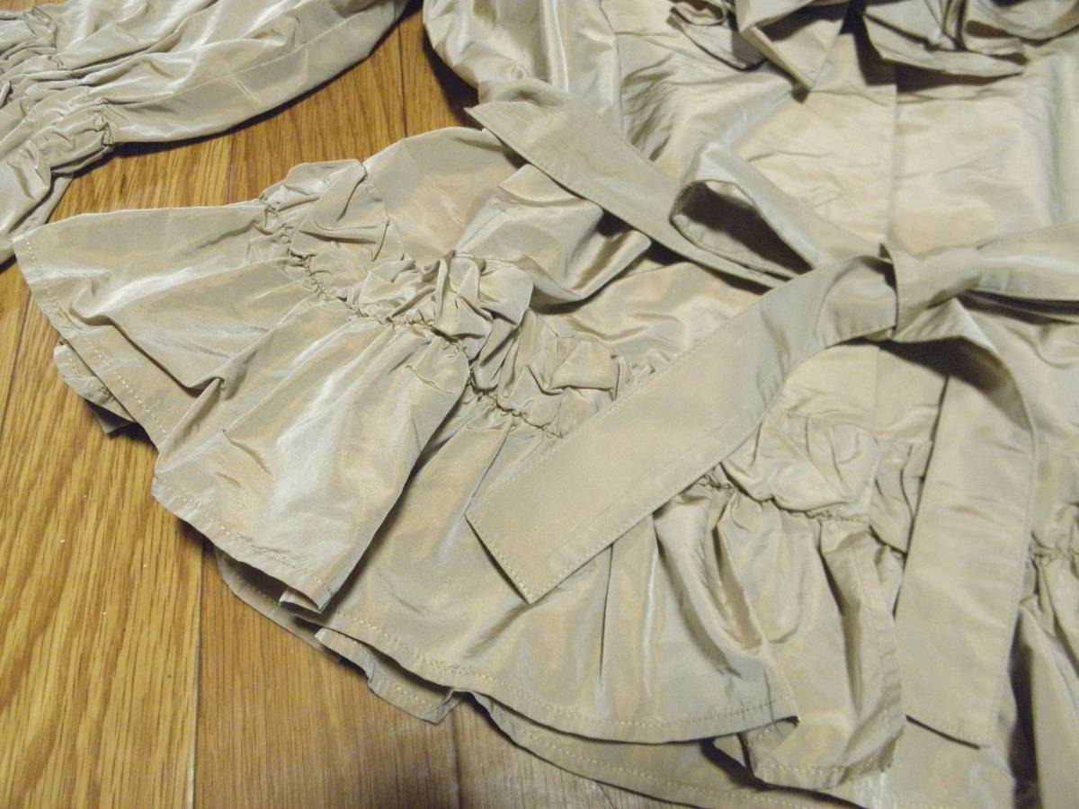 極美品☆コムロシズカ4298 SHIZUKA KOMURO 華やかフリル装飾の 