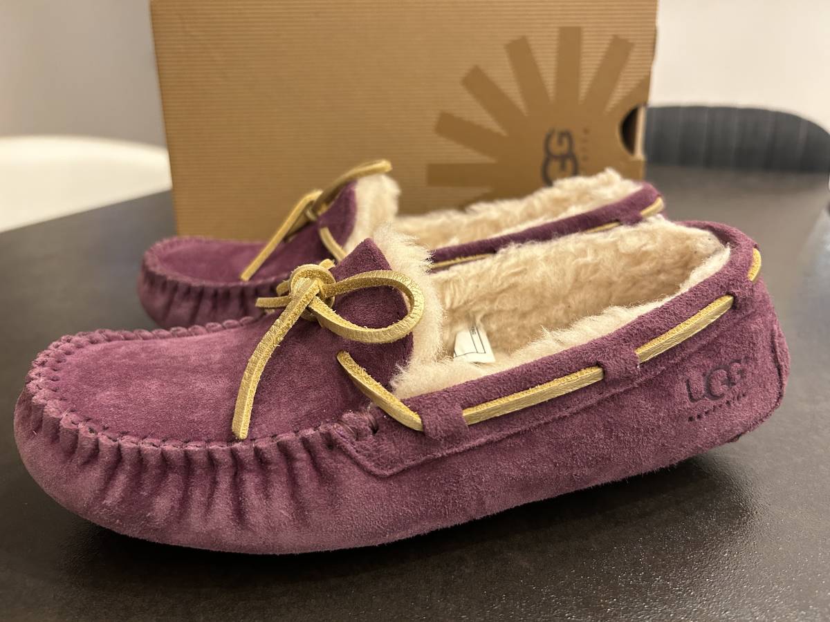 新品未使用 UGG DAKOTA 22㎝ UGG® 公式【 ダコタ|Dakota| 1107949 | レディース】アグ 公式サイト