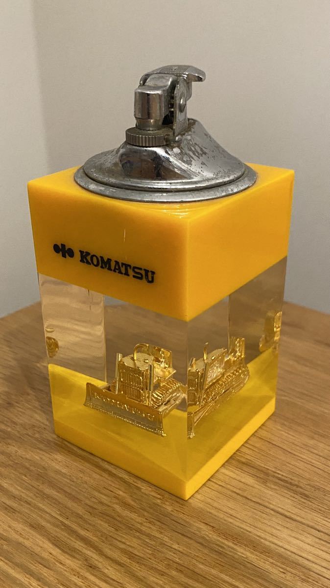 KOMATSU 金色ブルドーザーオブジェ ライター コマツ レア 非売品 建設